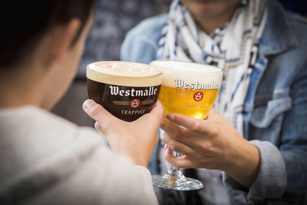 Trapistické pivo westmalle z Belgicka